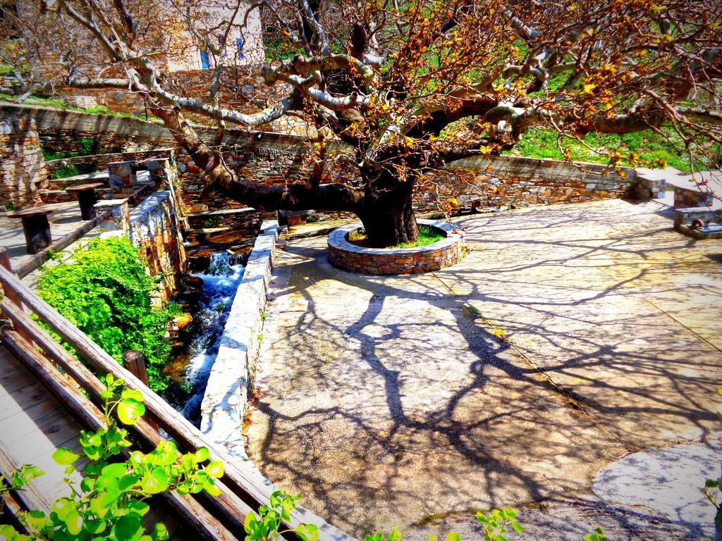 Makronas Apartments Karystos  Buitenkant foto